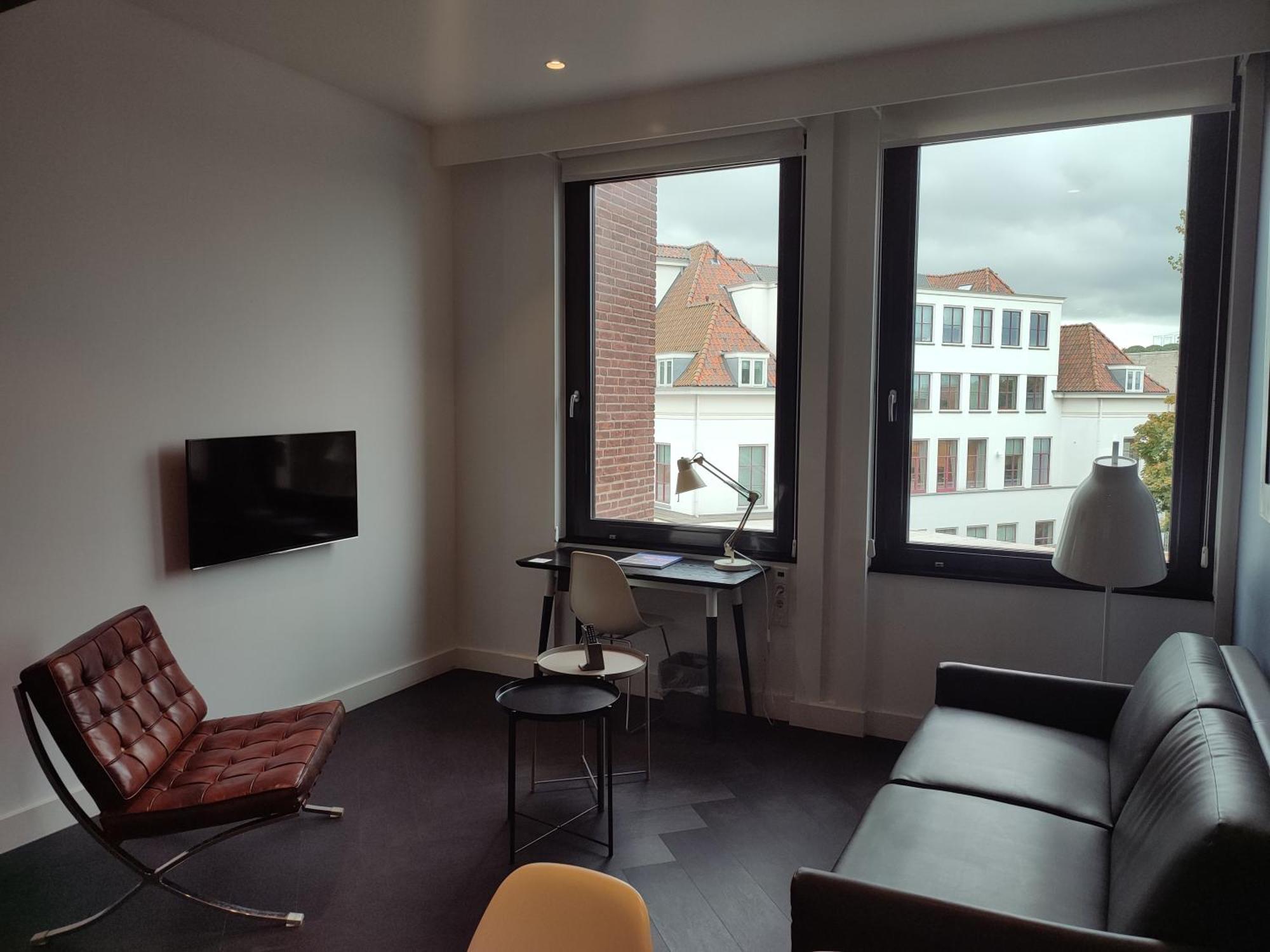 B-Aparthotel Kennedy Haag Exteriör bild