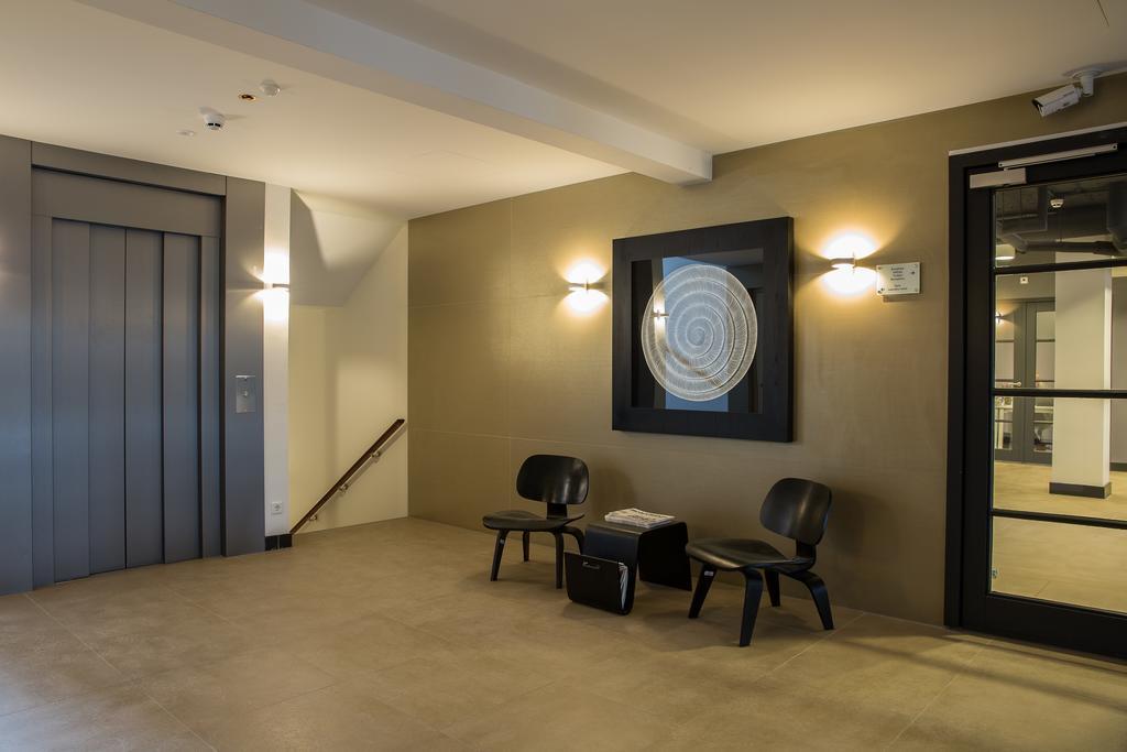 B-Aparthotel Kennedy Haag Exteriör bild